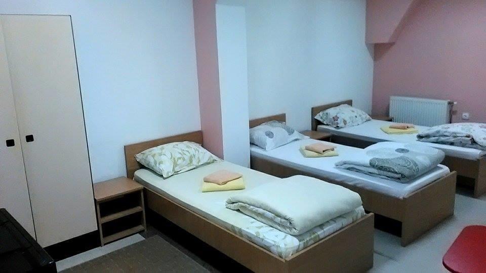 Hostel Paparazzo & Apartmens Kikinda Habitación foto